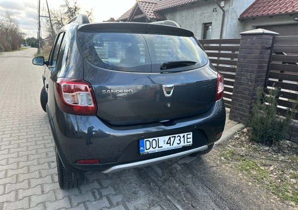 Dacia Sandero cena 35700 przebieg: 59664, rok produkcji 2016 z Malbork małe 781